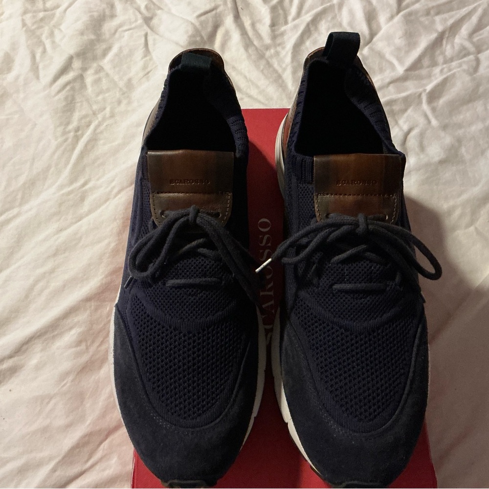 Men's Dark Blue Sneakers with Brown Accents